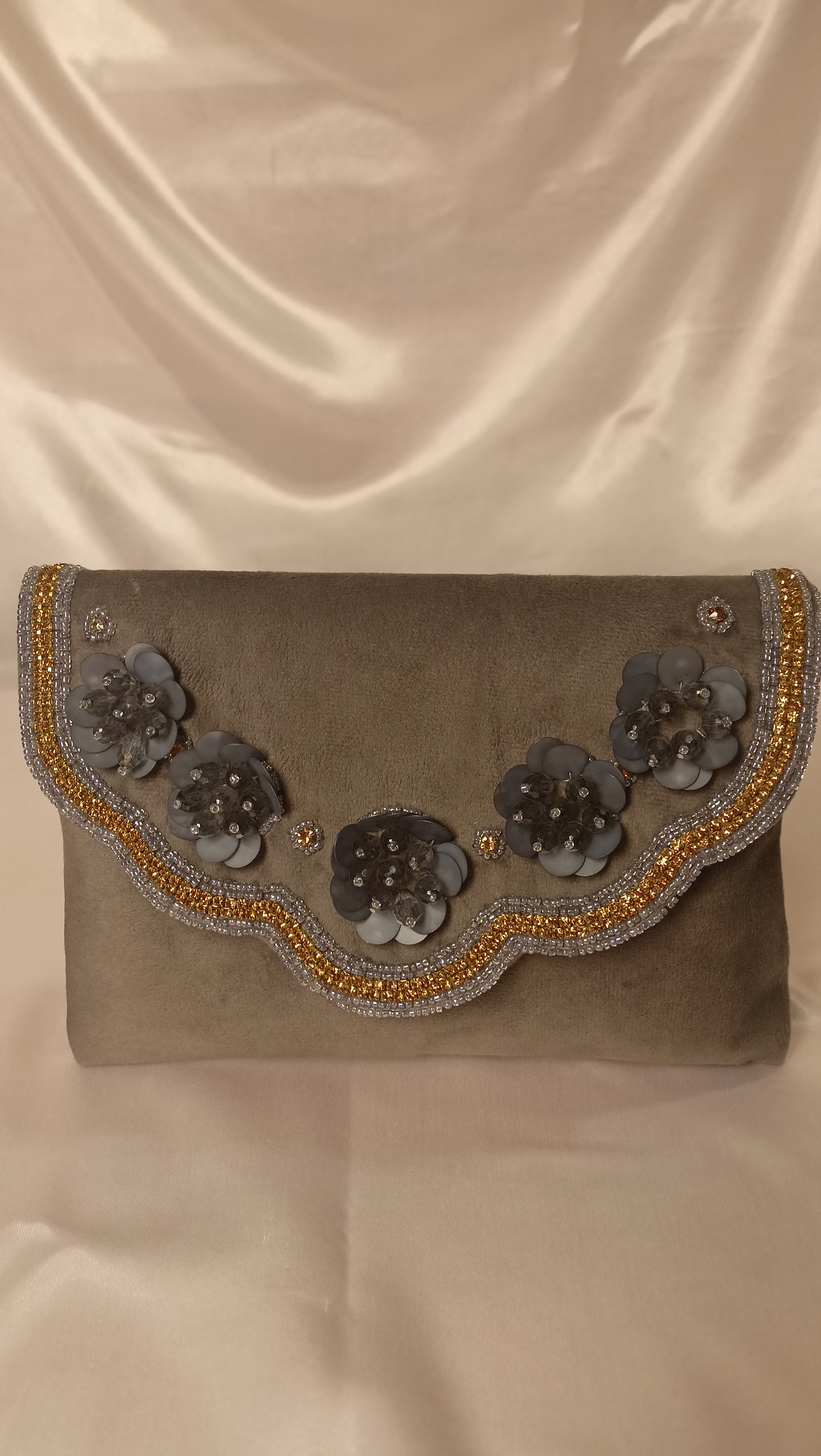 Grey flower flap clutch bag