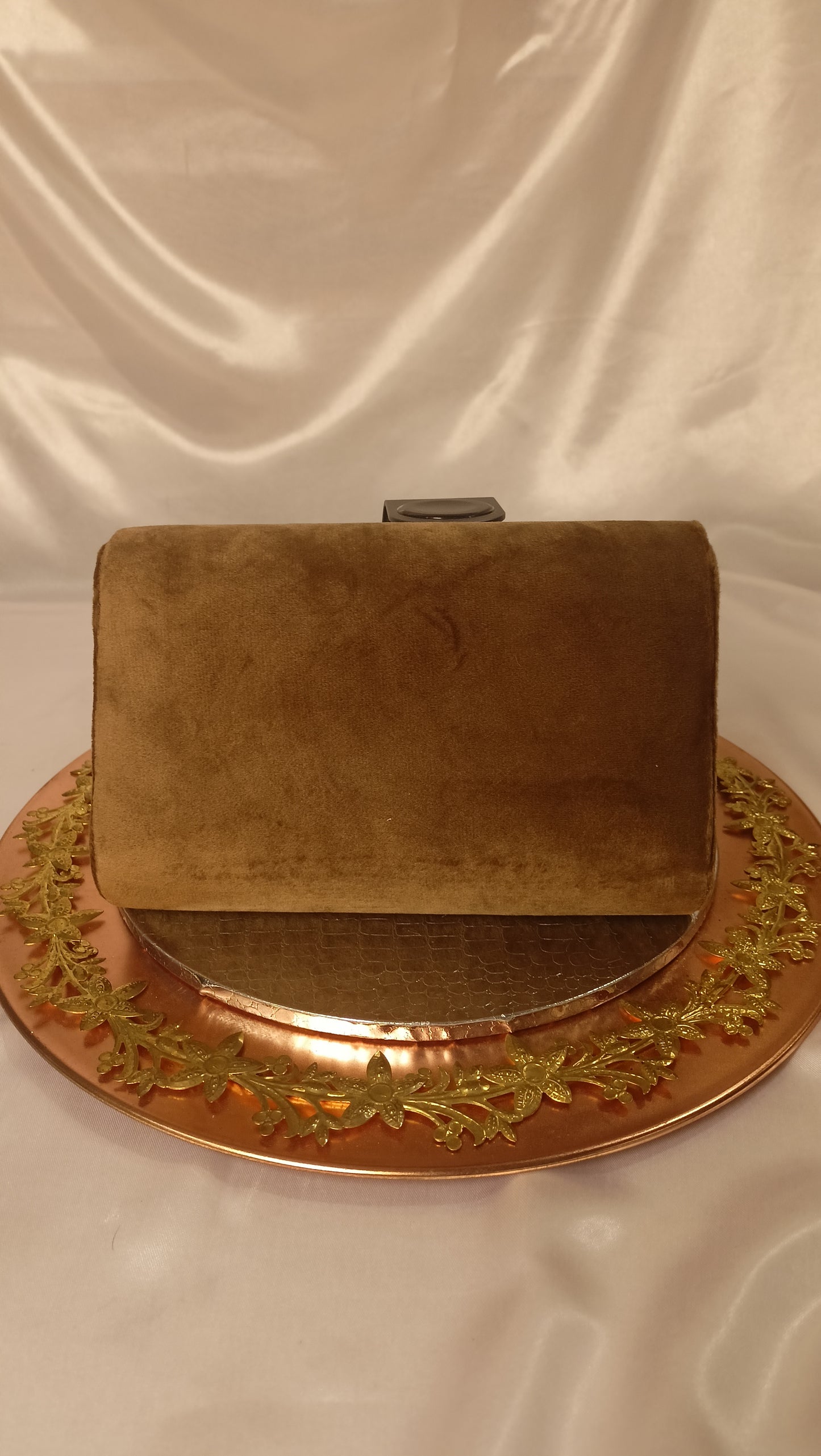 BROWN VELVET FLAP CLUTCH